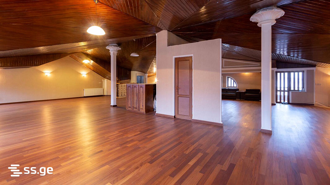 10 Room Private House For Sale view 26