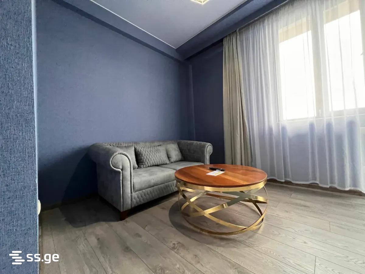 10 Room Private House For Sale view 2
