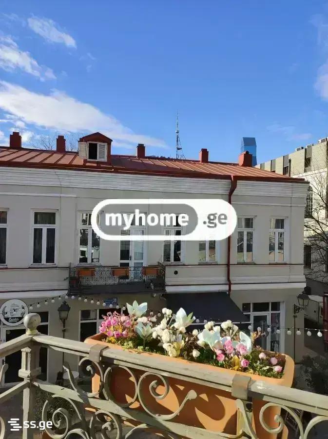 9 Room Hotel For Rent. Chugureti view 33