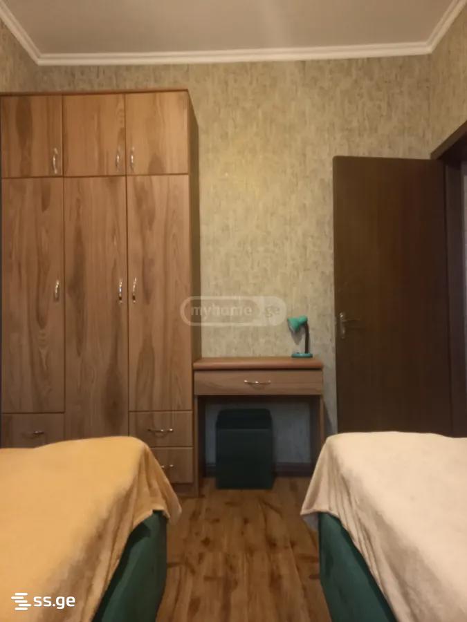 4 Room Private House For Sale view 12