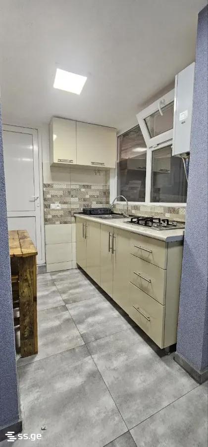 7 Room Private House For Sale view 1