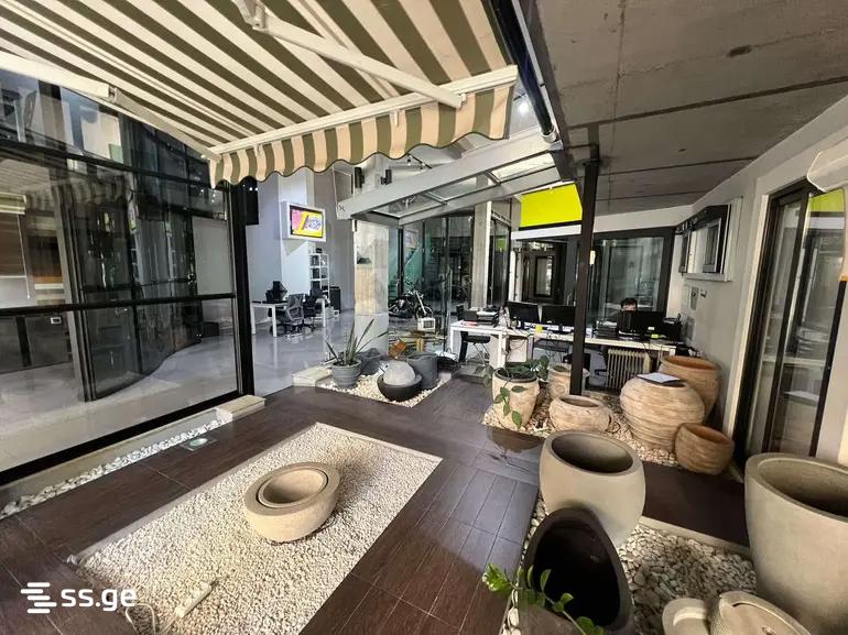 Commercial Space For Rent. Isani view 3