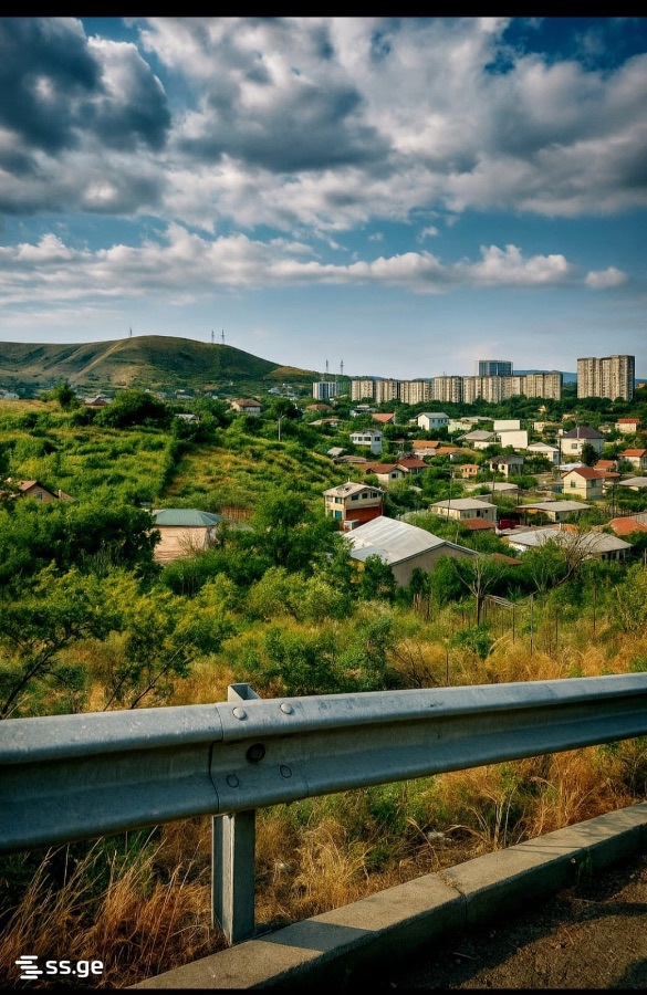 Land For Sale. Mukhiani view 3
