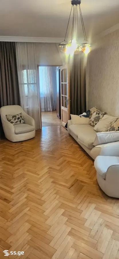 3 Room Flat For Sale view 1