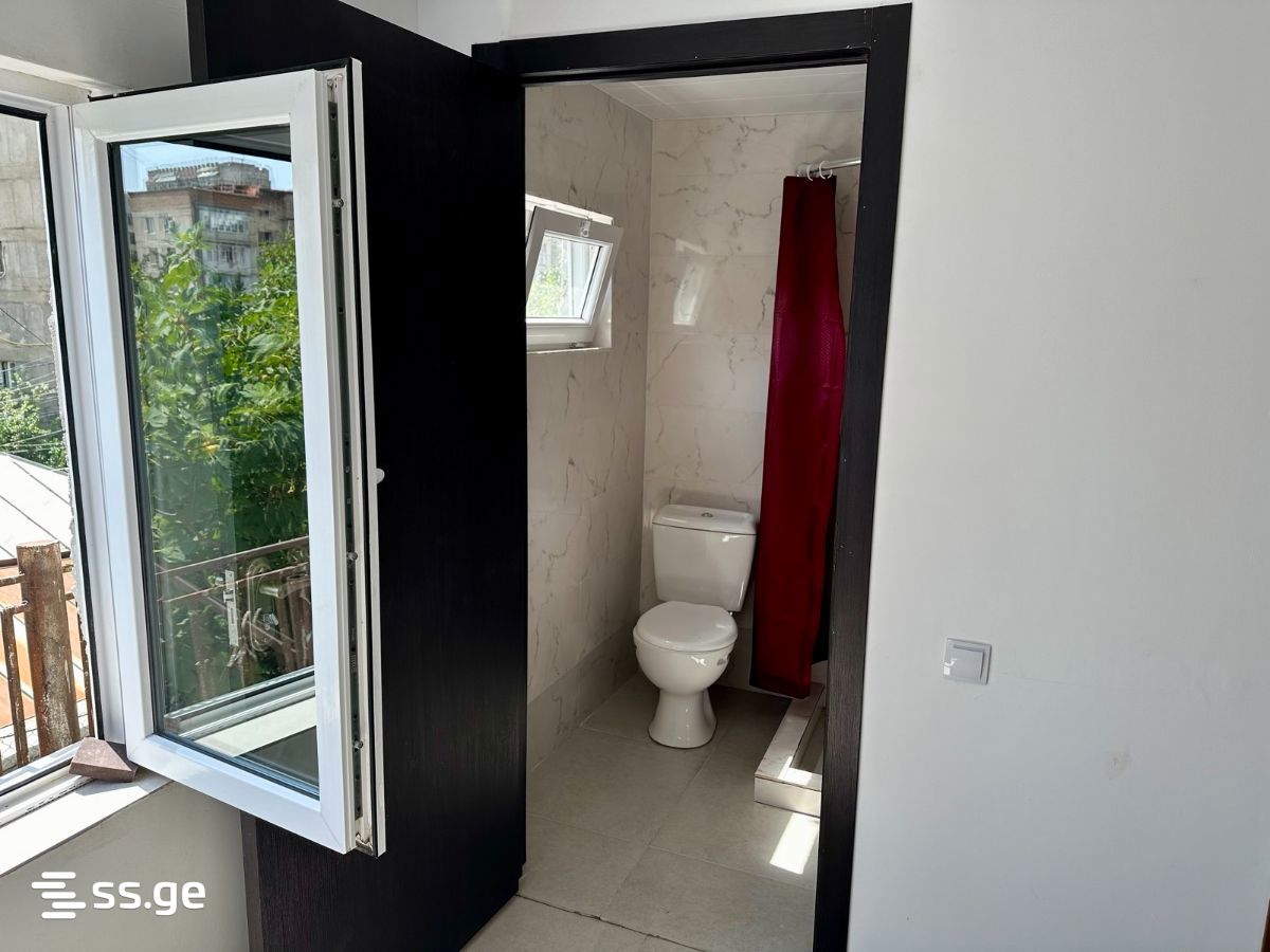 2 Room Private House For Rent. Saburtalo, 4 of 8
