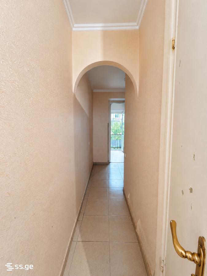 3 room Flat For Sale. Saburtalo - Vista 2