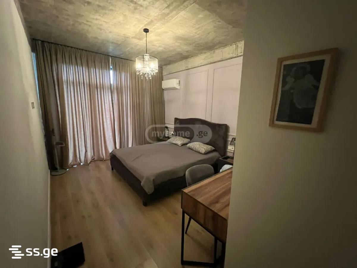 6 Room Private House For Sale view 11