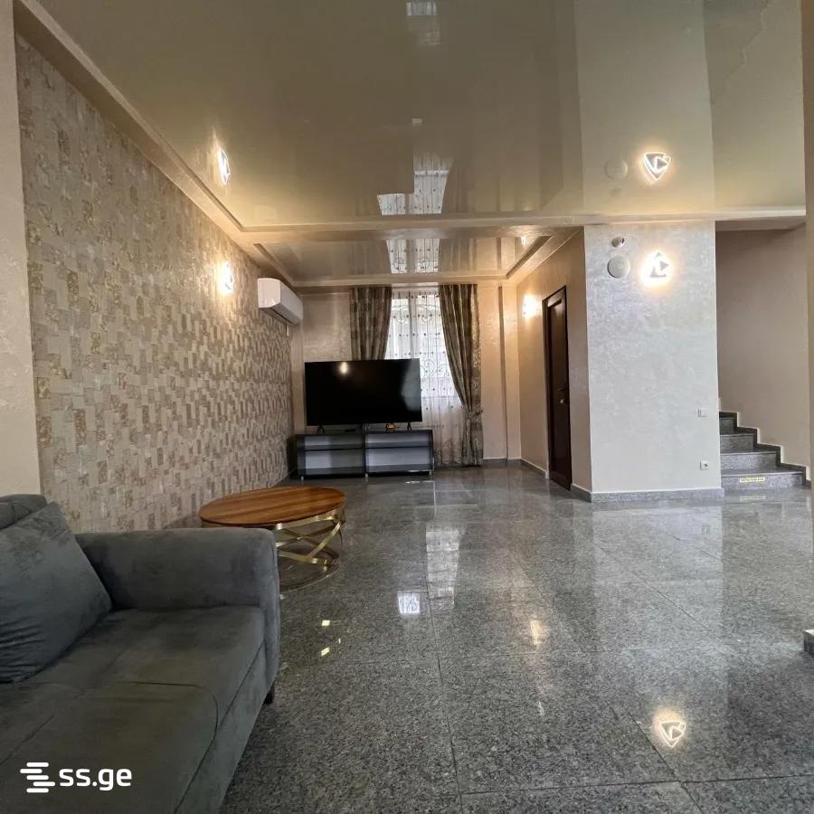 10 Room Private House For Sale view 10