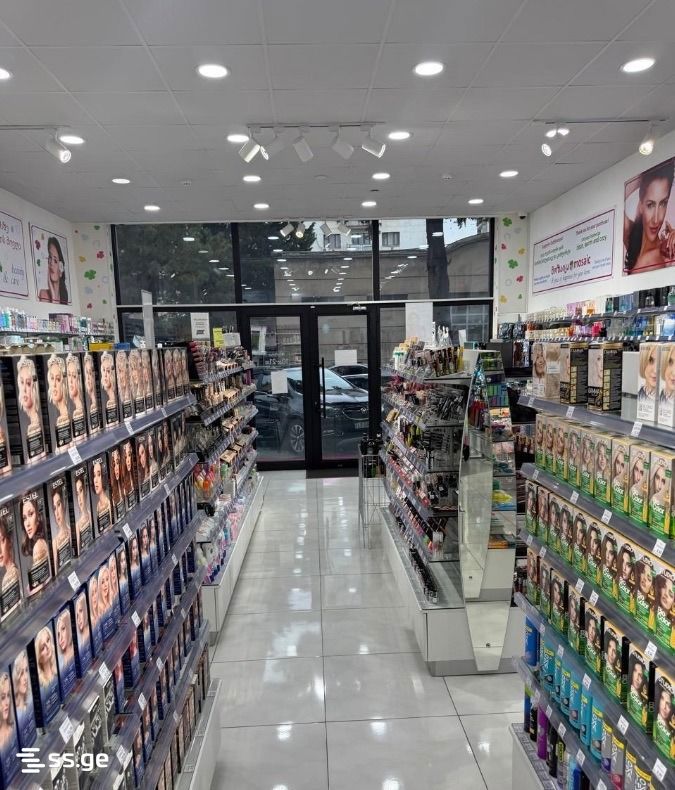 Commercial Space For Rent. Isani view 5