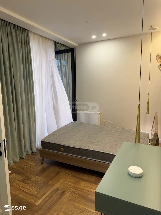 7 Room Private House For Sale view 6