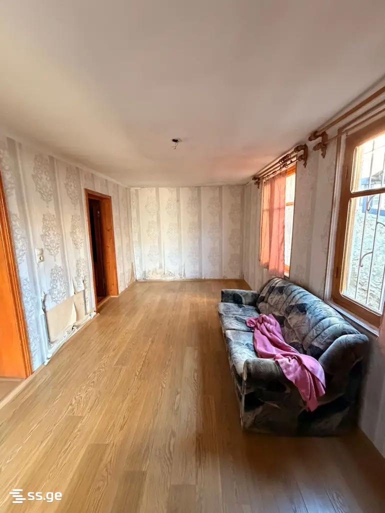 5 Room Private House For Sale view 9