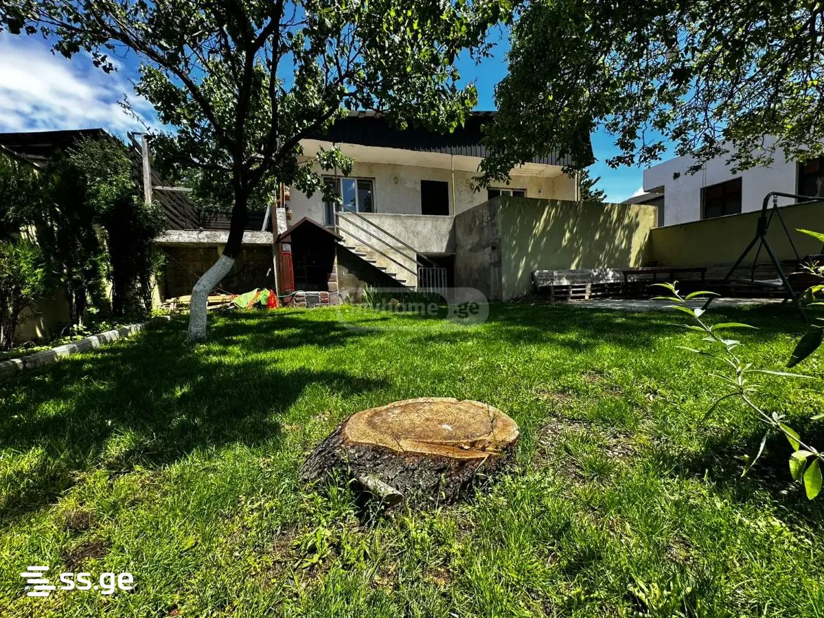 10 Room Private House For Sale view 8