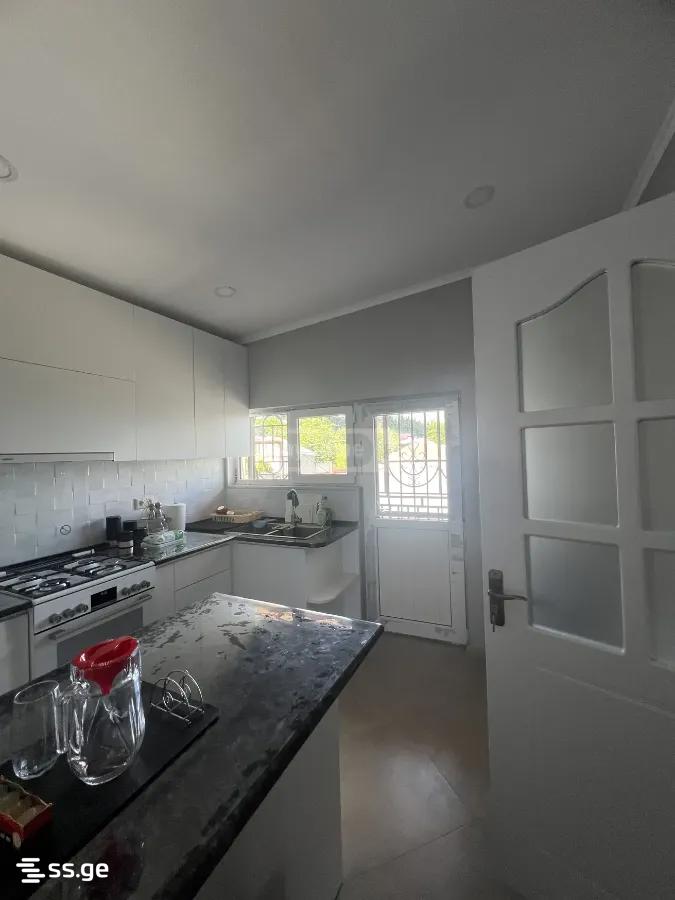 5 Room Private House For Rent. Mtatsminda view 3