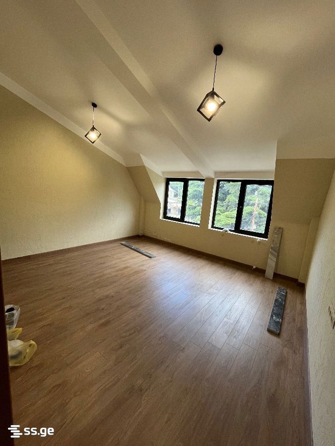 5 Room Private House For Rent. Isani view 12
