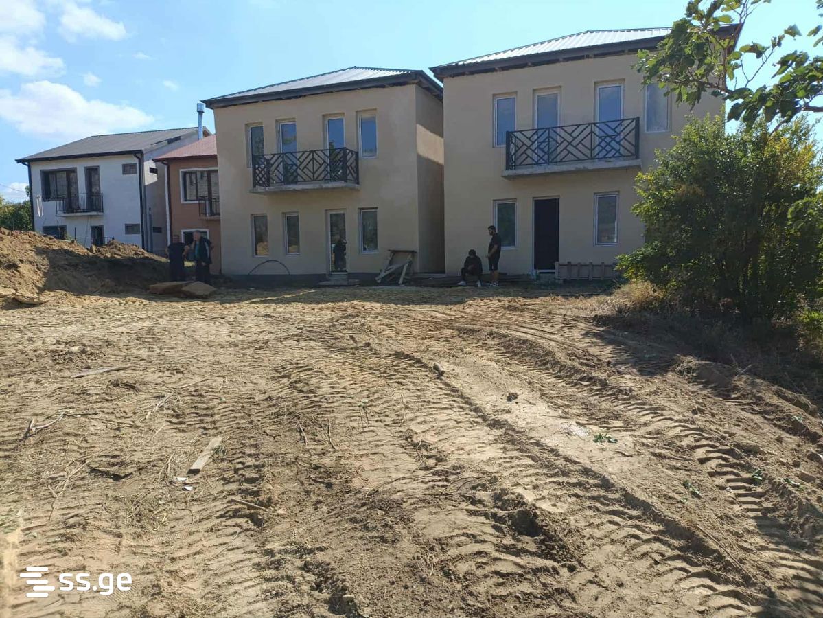7 Room Private House For Sale, 3 of 4
