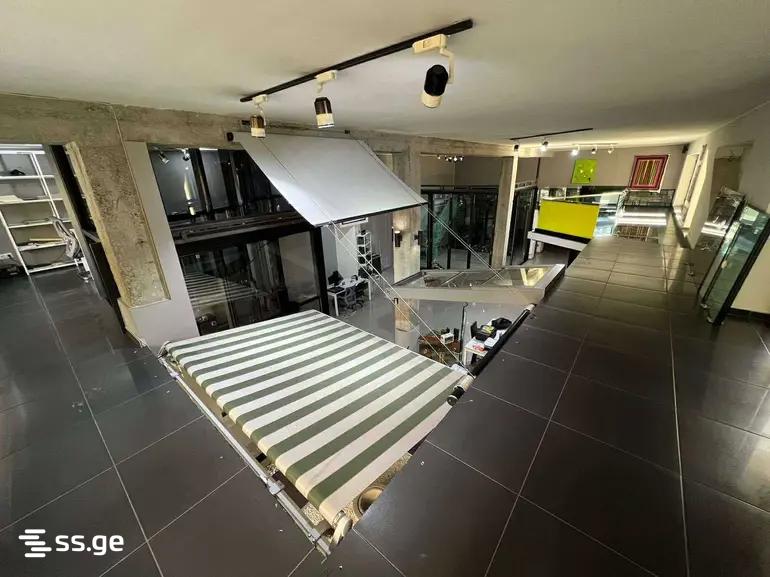 Commercial Space For Rent. Isani view 11