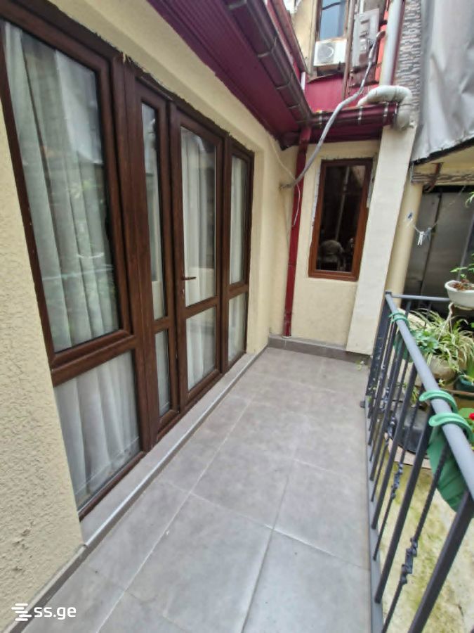 3 Room Private House Daily Rent. Batumi view 9