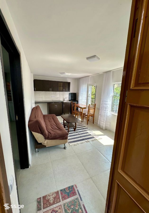2 Room Private House For Rent. Saburtalo, 2 of 8