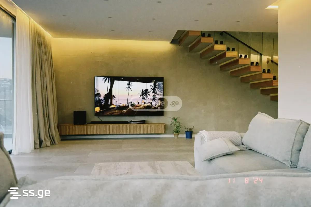 7 Room Private House For Sale view 8