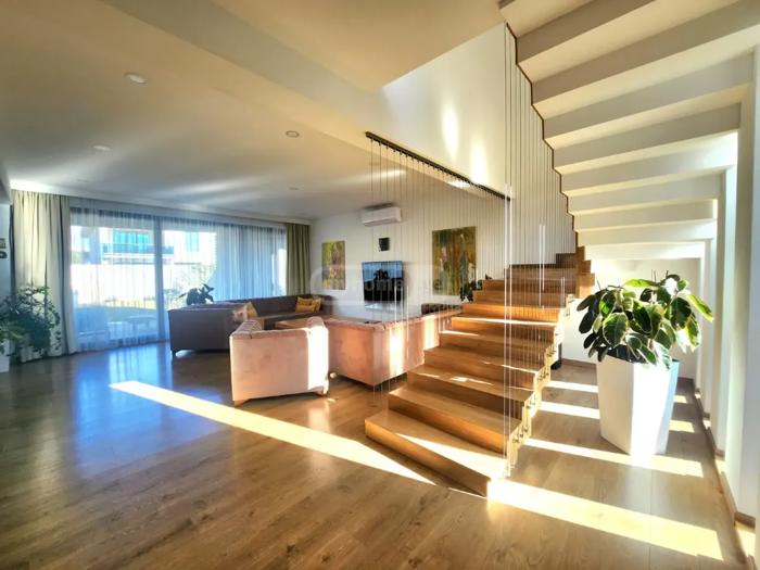 https://static.ss.ge/20260713/8_2aabfe41-618c-403d-933f-0f9d136cadd3_Thumb.jpg