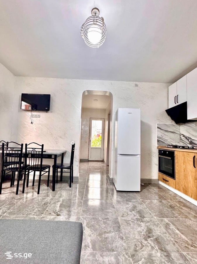 3 Room Private House For Rent. Batumi view 4