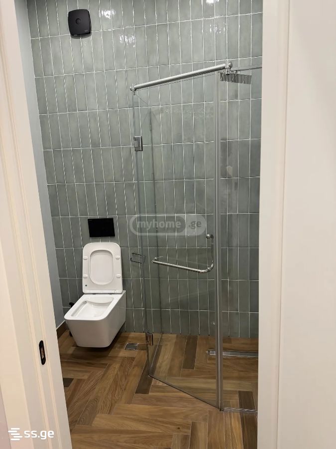 7 Room Private House For Sale view 5