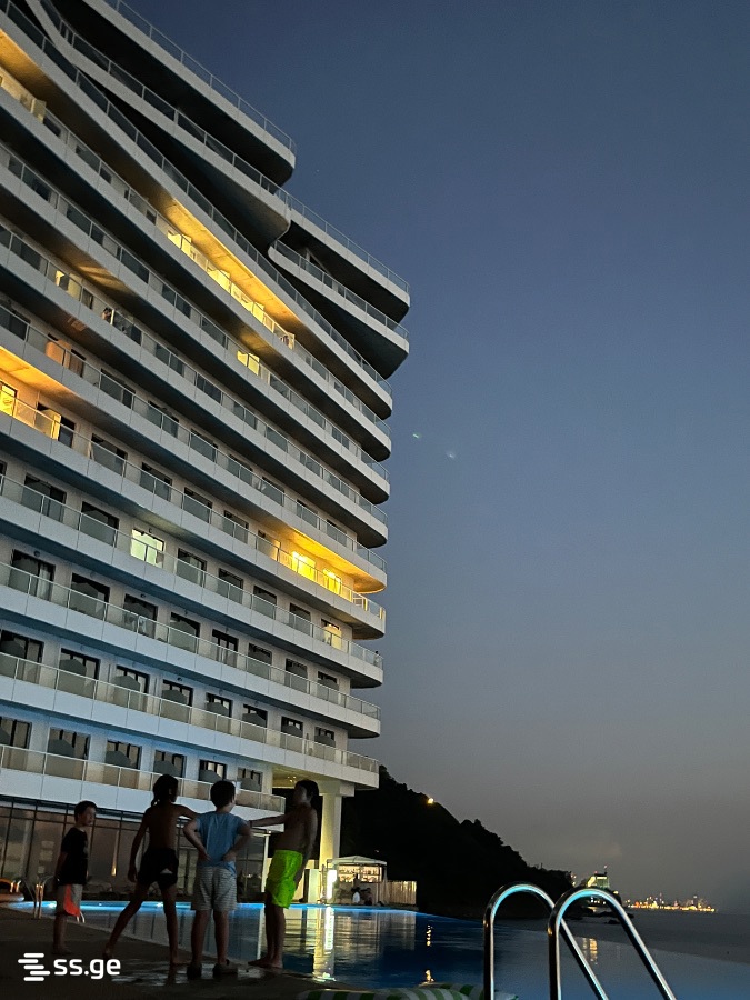 2 Room Flat For Rent. Tsikhisdziri view 2