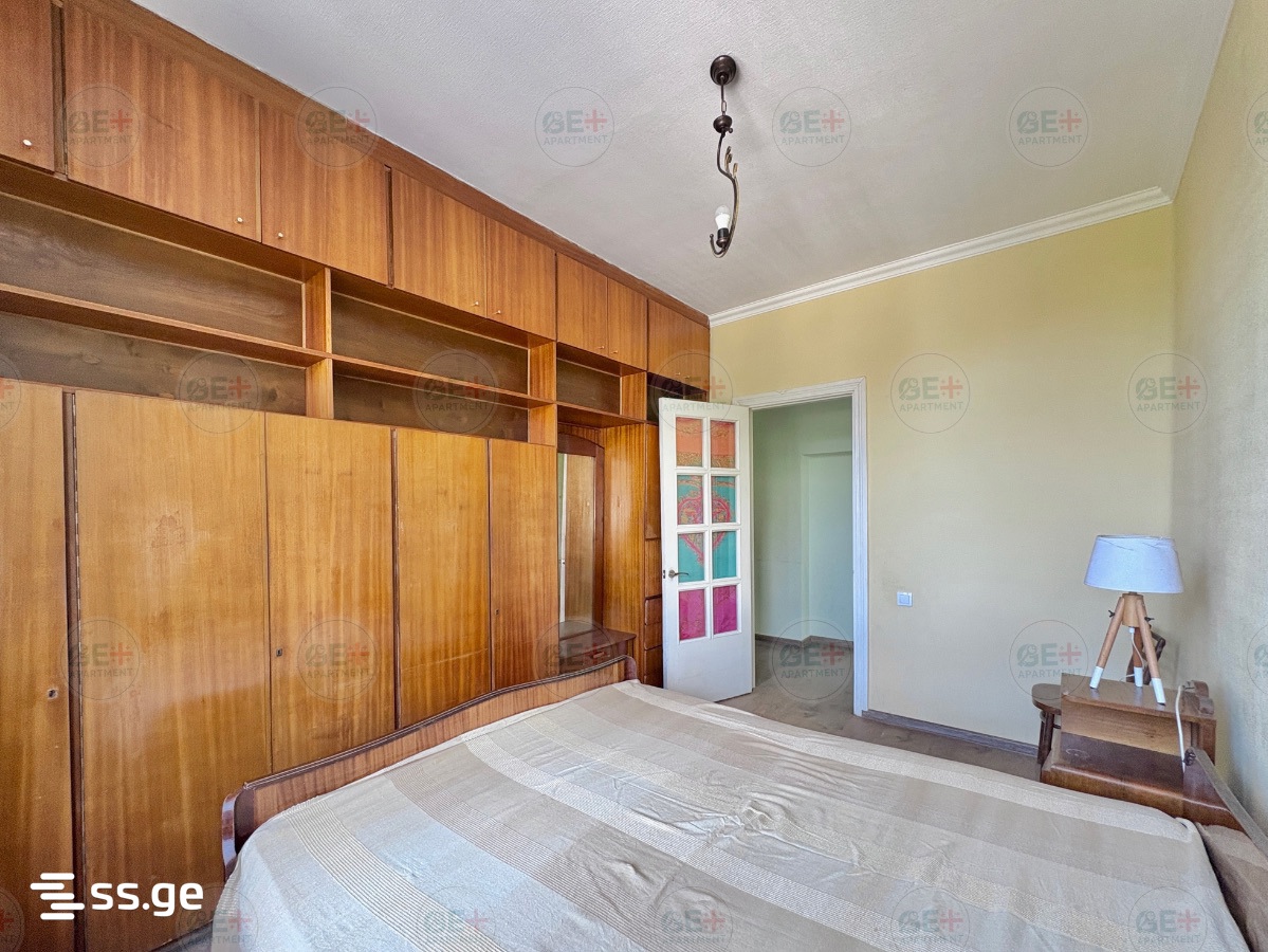 3 room Flat For Rent. Vake - Vista 4