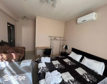 10 Room Hotel For Rent. Chugureti view 4
