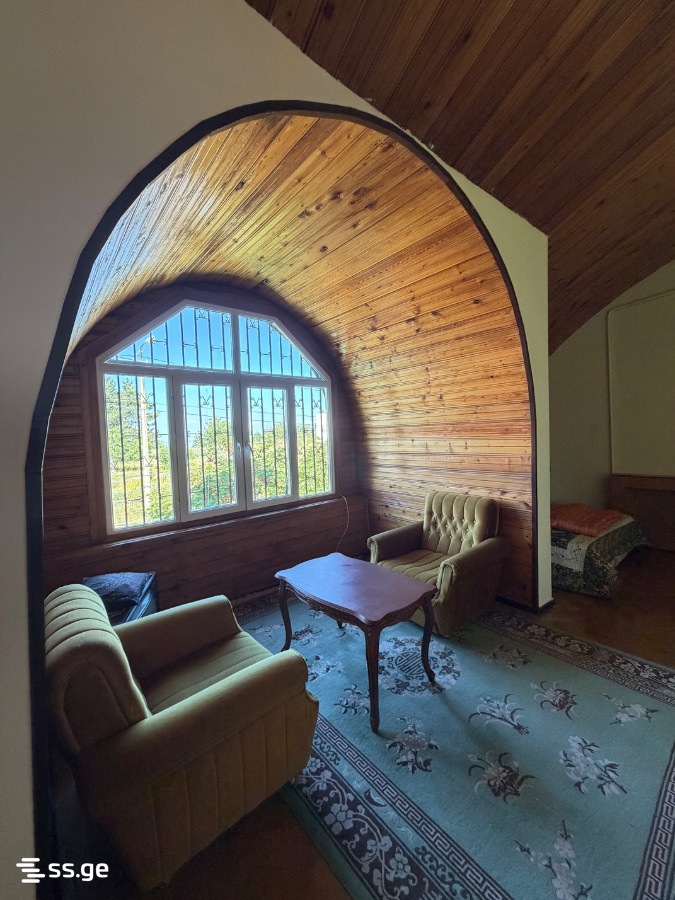 7 Room Private House For Sale view 10
