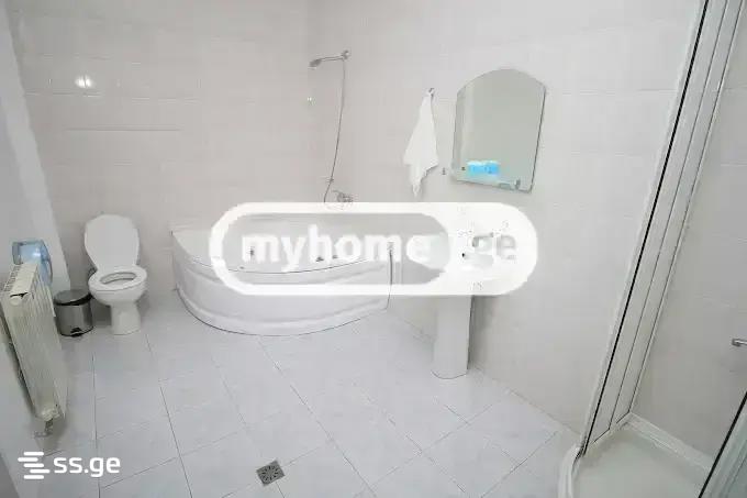 12 Room Hotel For Rent. Mtatsminda view 8