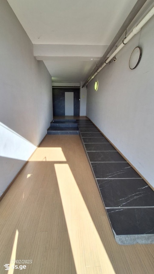 Commercial Real Estate For Rent. Nutsubidze Plateau, 1 of 9