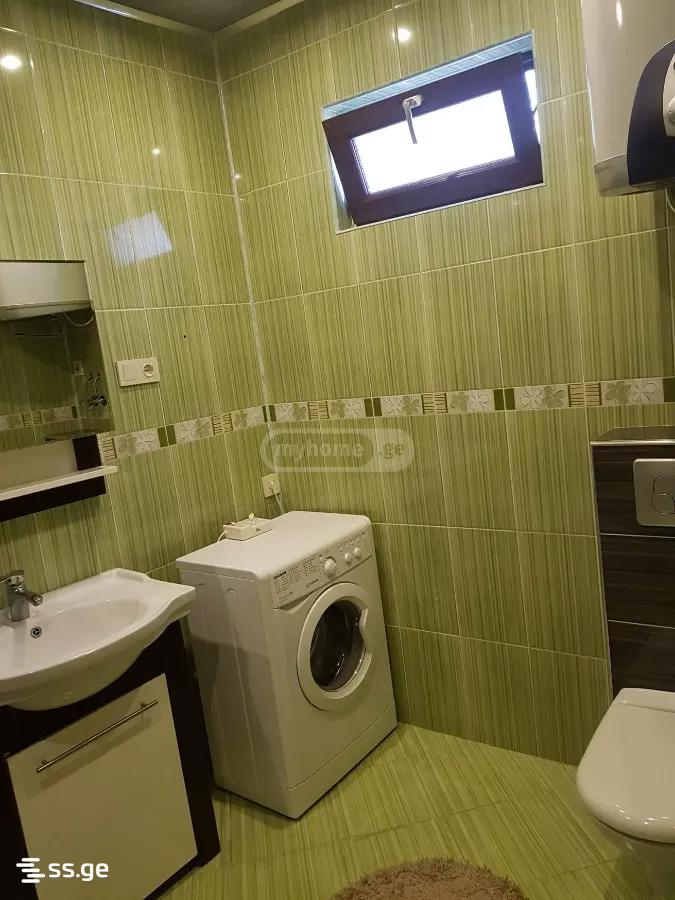 4 Room Private House For Rent. Navtlugi view 8