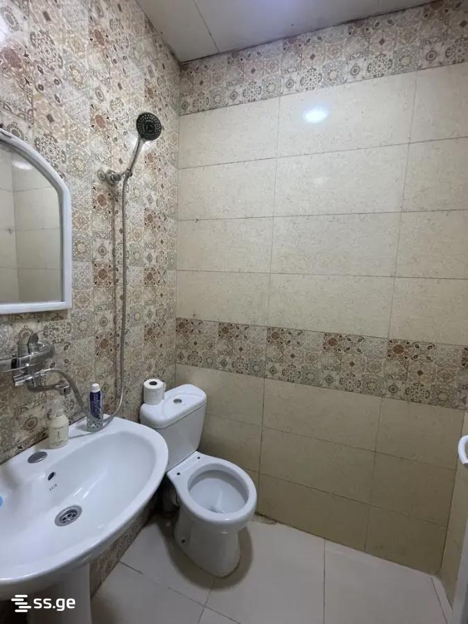 2 Room Private House For Rent. Chugureti, 3 of 4