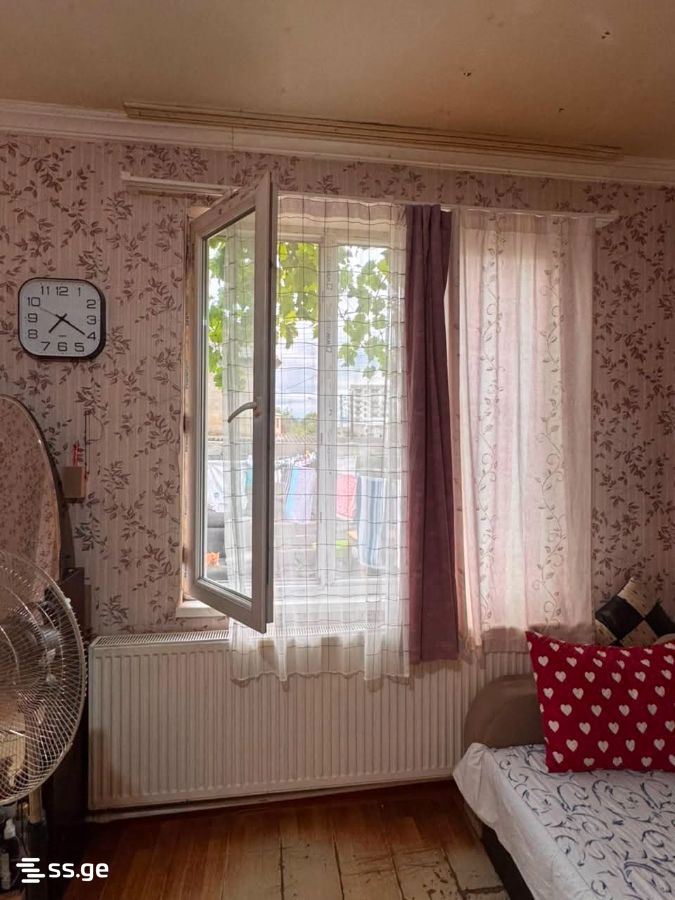 3 Room Private House For Rent. Gldani view 8