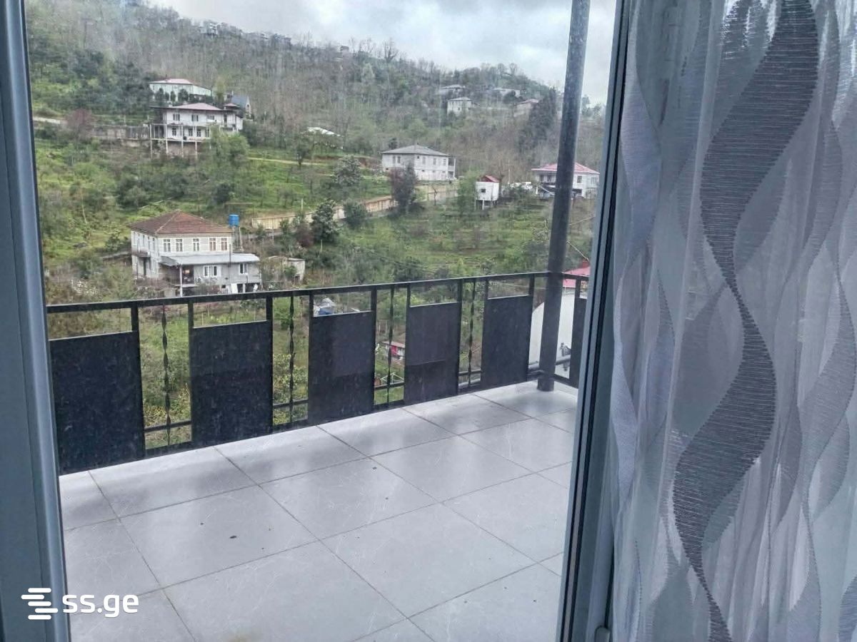 4 Room Private House For Rent. Ureki view 1