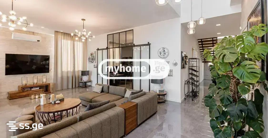 7 Room Hotel For Rent. Mtatsminda view 5