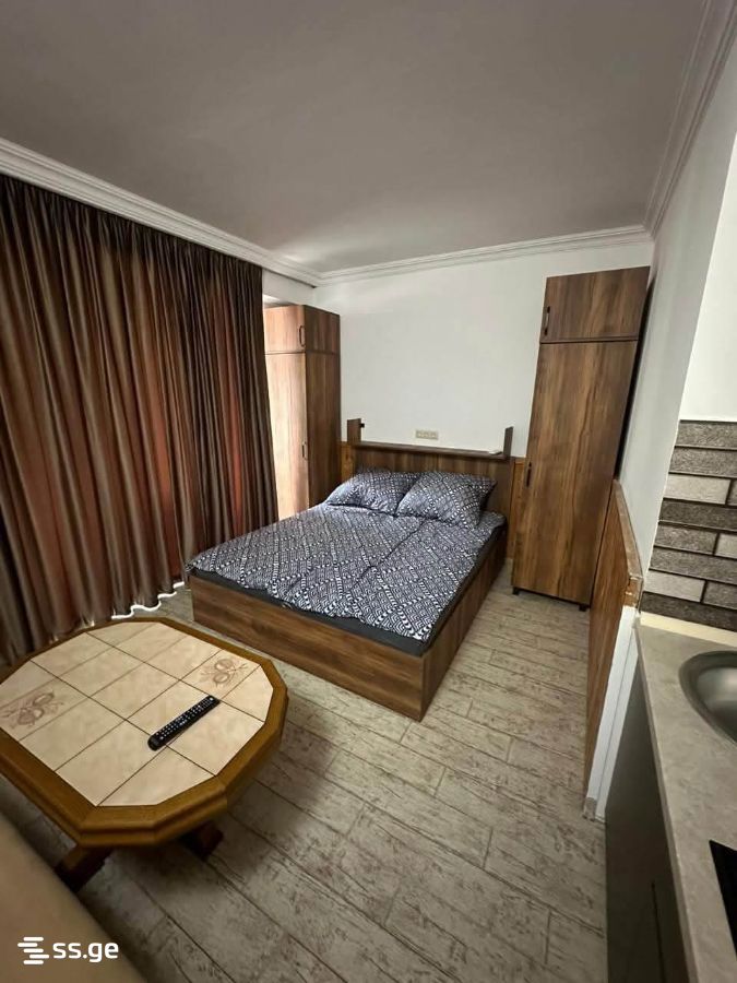 1 Room Flat Daily Rent. Gonio view 7