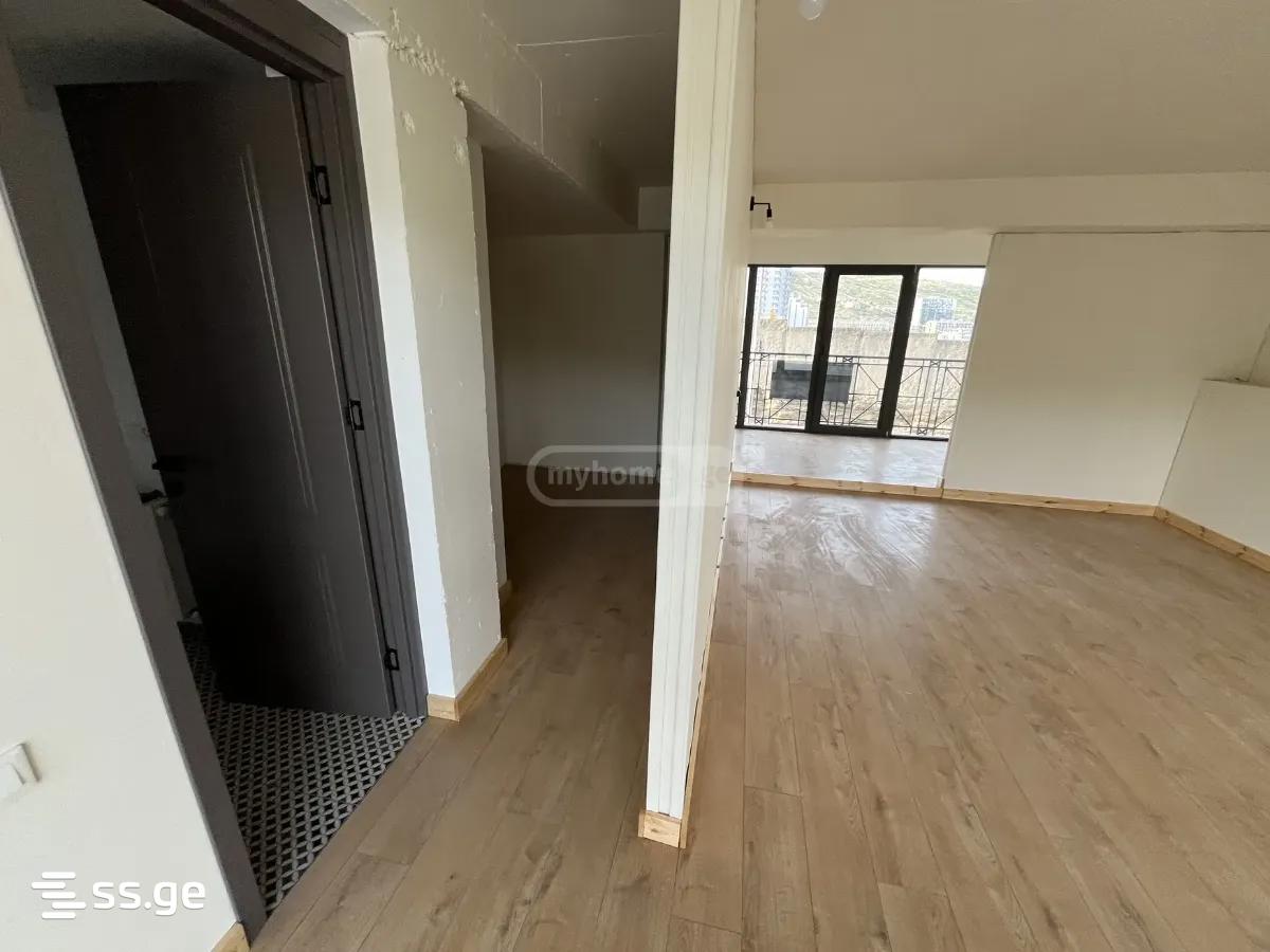 6 Room Private House For Rent. Saburtalo view 8