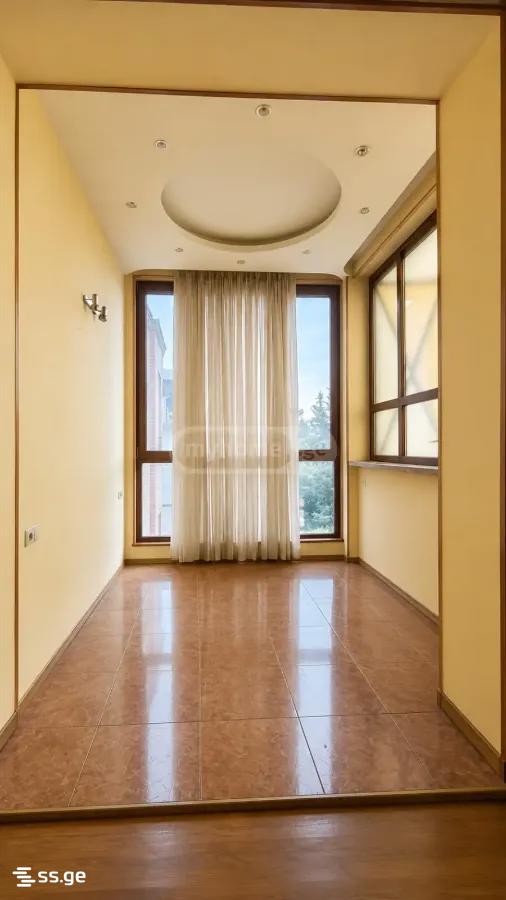 10 Room Private House For Sale, 4 of 4