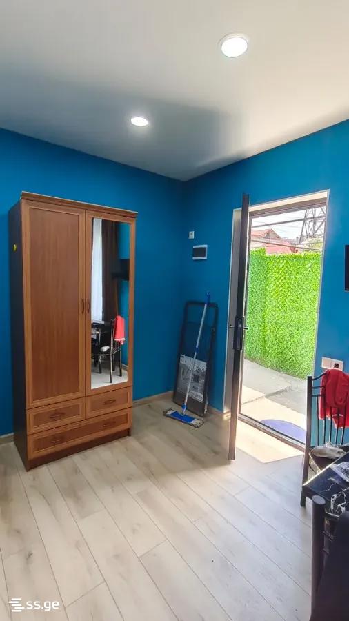 1 Room Private House For Rent. Isani, 1 of 4