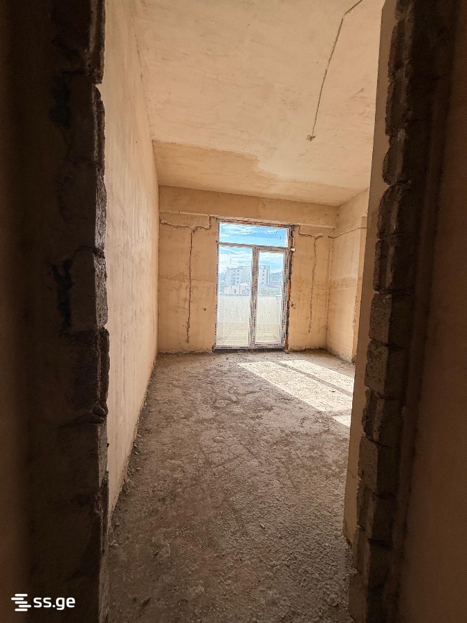 4 Room Flat For Sale view 8
