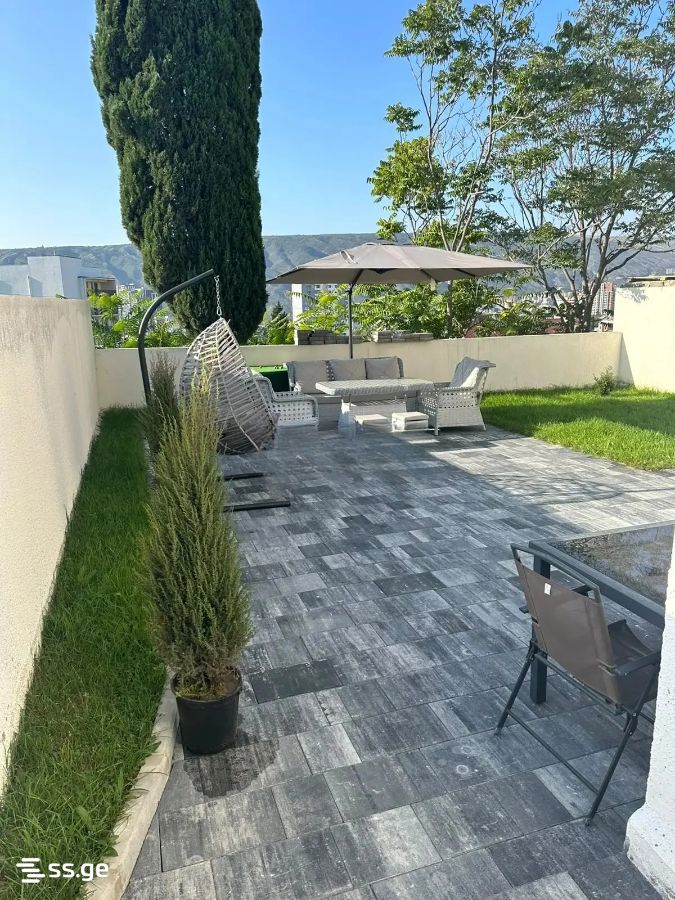 7 Room Private House For Rent. Isani, 1 of 4