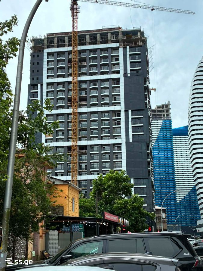 1 Room Flat For Sale view 1