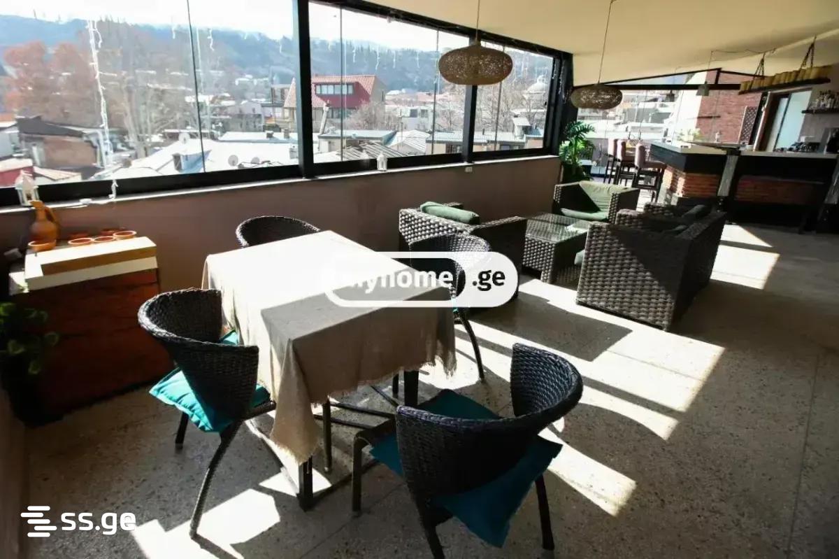 21 Room Hotel For Rent. Sololaki view 9