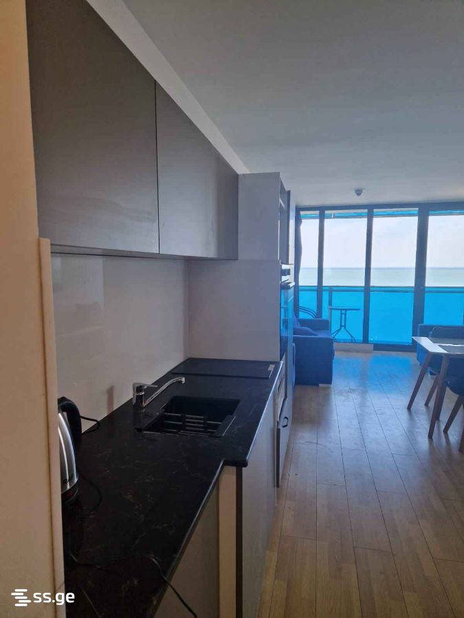 3 room Flat For Sale. Batumi - Vista 2