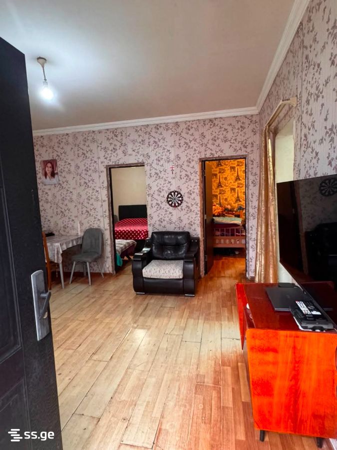 3 Room Private House For Rent. Gldani view 7