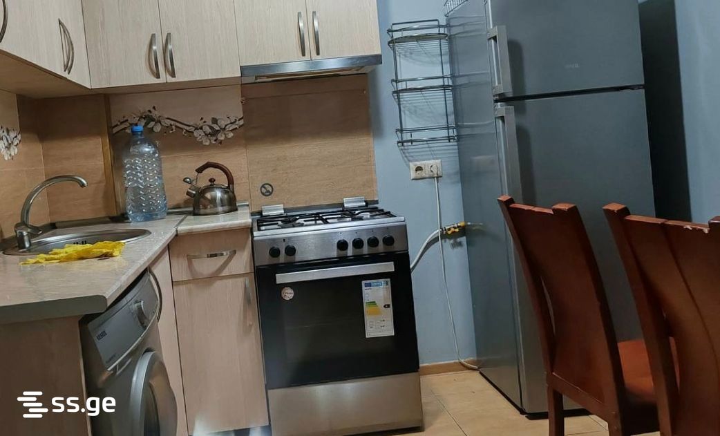 3 Room Flat For Rent. Batumi view 4