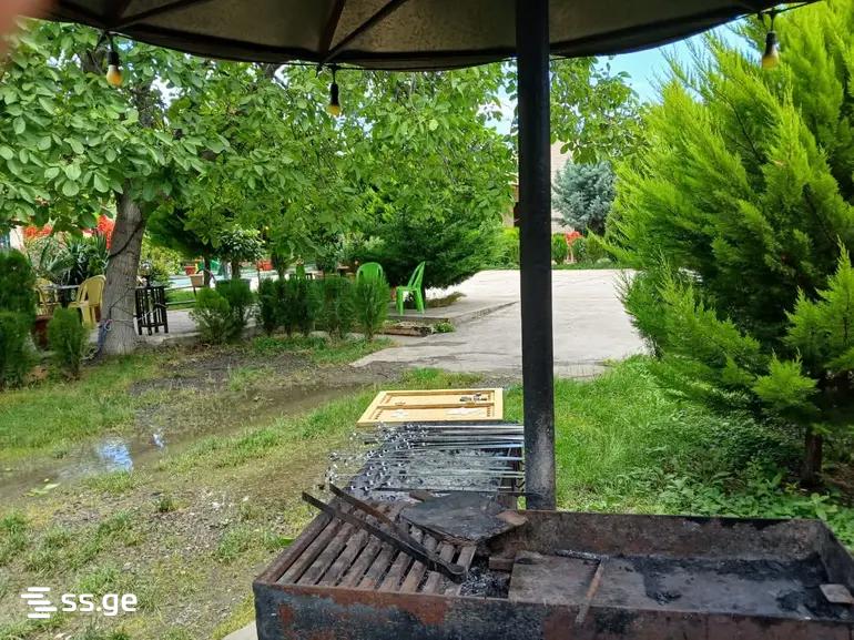 4 Room Private House Daily Rent. Navtlugi view 12