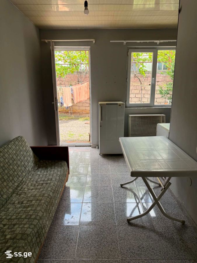 2 Room Private House For Rent. Lotkini view 4